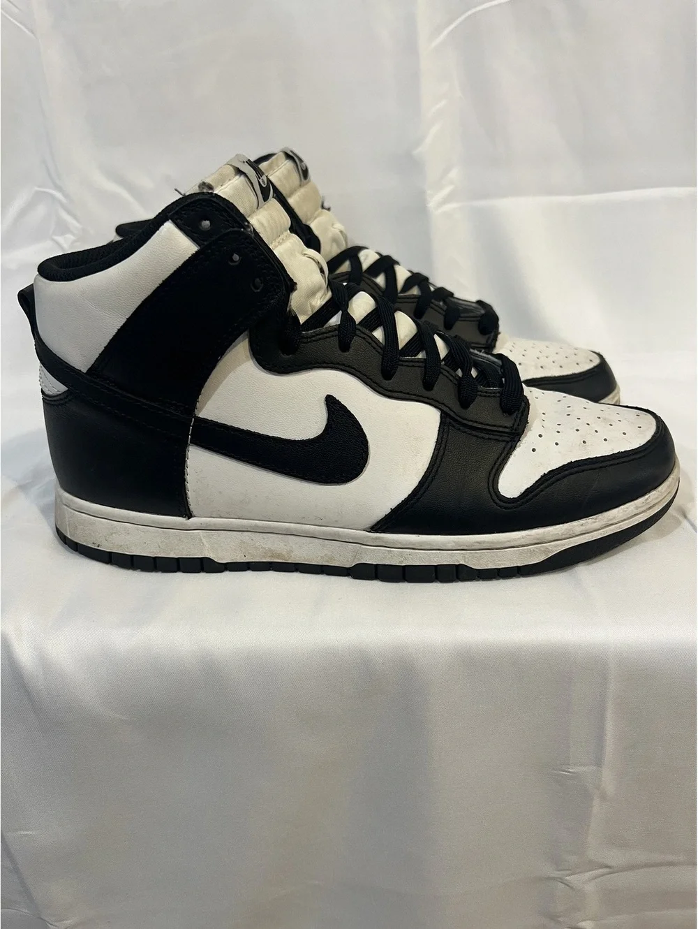 Nike Dunk High 'Black White'